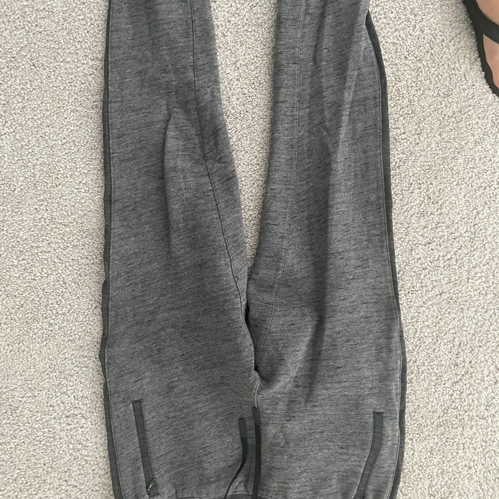 Size 6 LuLuLemon Grey Joggers size 6
